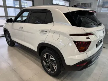 Купить Solaris HC Белый 1.6 4WD AT (121 л.с.) от 2868000 ₽. в Краснодаре