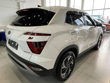 Купить Solaris HC Белый 1.6 AT (123 л.с.) от 2750000 ₽. в Краснодаре