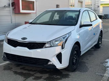 Купить Solaris KRS Белый 1.6 AT (123 л.с.) от 2235000 ₽. в Краснодаре