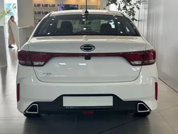 Купить Solaris KRS Белый 1.6 AT (123 л.с.) от 2660000 ₽. в Краснодаре