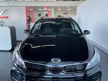 Купить Solaris KRX Чёрный 1.6 AT (123 л.с.) от 2225000 ₽. в Краснодаре