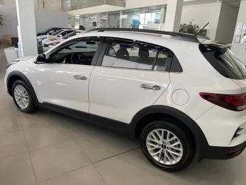 Купить Solaris KRX Белый 1.6 AT (123 л.с.) от 2515410 ₽. в Краснодаре